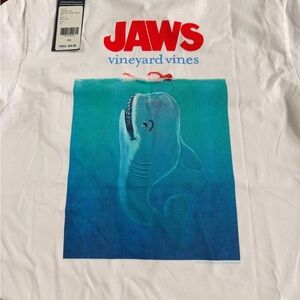 NWT limited edition Vineyard Vines JAWS Graphic T-Shirt